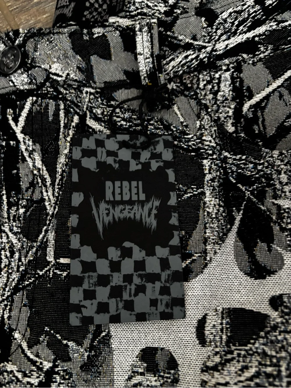 Rebel Vengeance Black & White Abstract Print Cargo Pants size 36 nwt - Picture 3 of 6